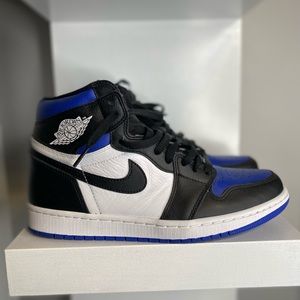 Air Jordan 1 Retro High  OG “Royal Toe”
